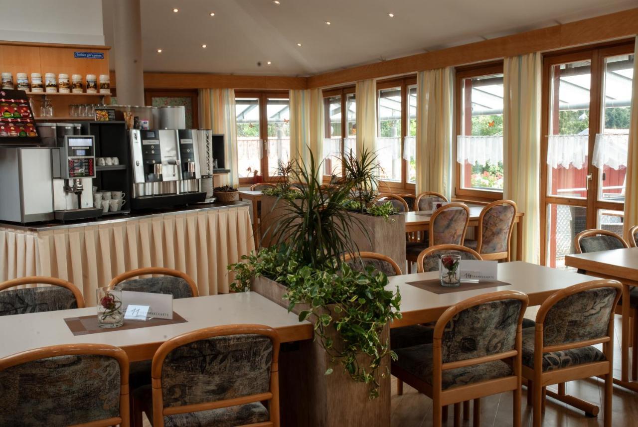 Village Hotel Bayerischer Wald Нойкирхен Экстерьер фото