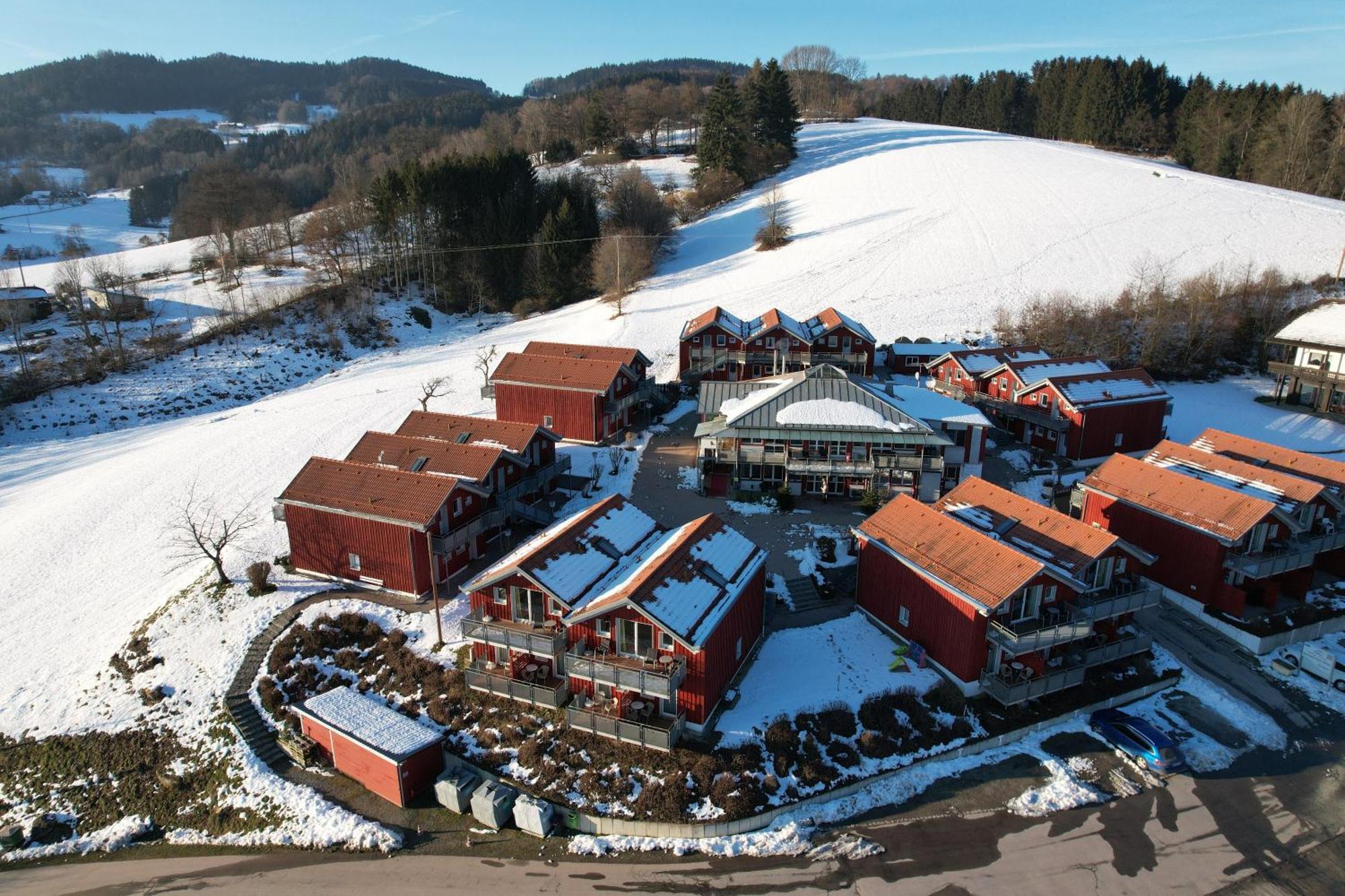 Village Hotel Bayerischer Wald Нойкирхен Экстерьер фото