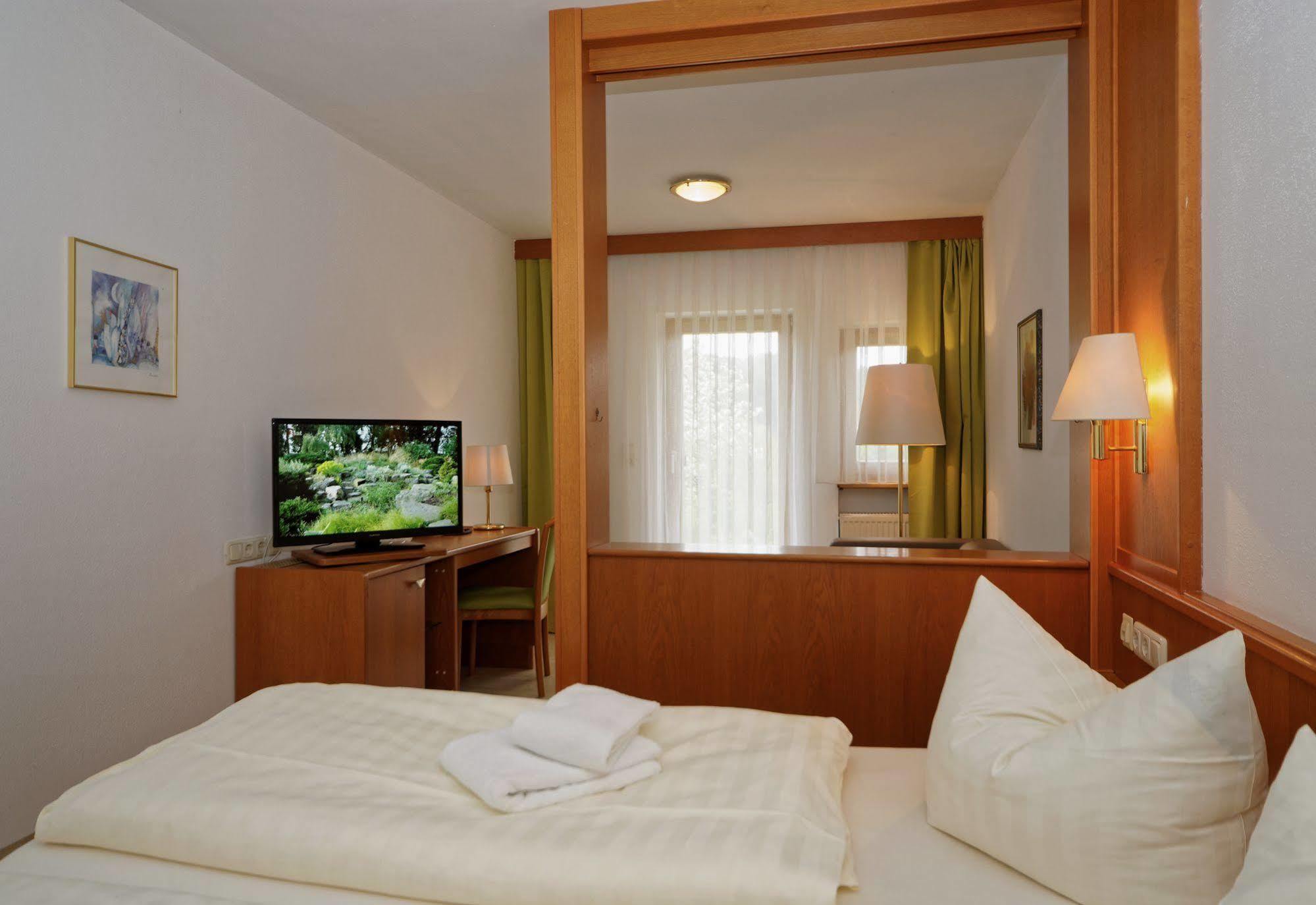 Village Hotel Bayerischer Wald Нойкирхен Экстерьер фото