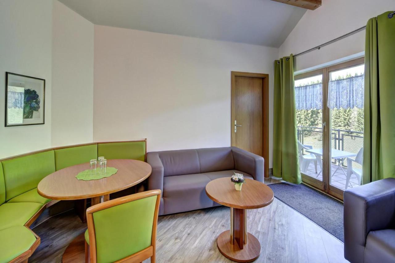 Village Hotel Bayerischer Wald Нойкирхен Экстерьер фото